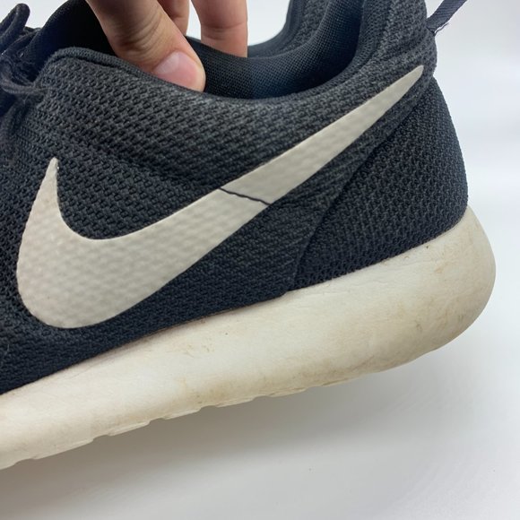 Nike Roshe Run Black Men's 12 Casual Sneakers - Picture 5 of 7